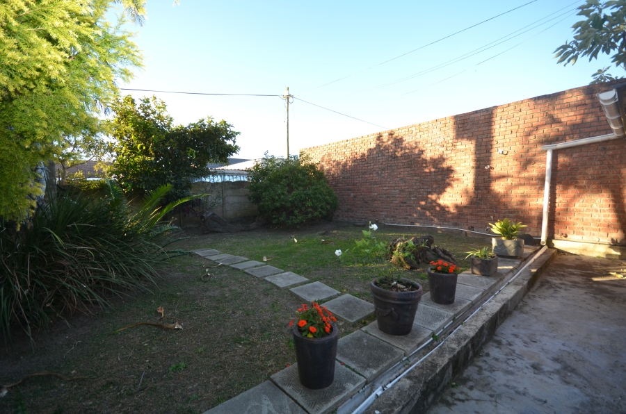 4 Bedroom Property for Sale in Cambridge Eastern Cape